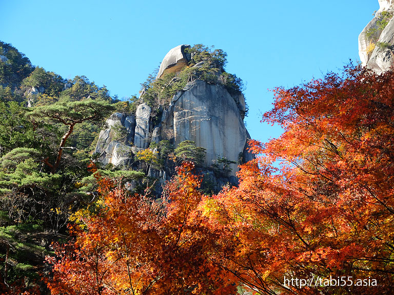 昇仙峡の象徴「覚円峰（かくえんぼう）」