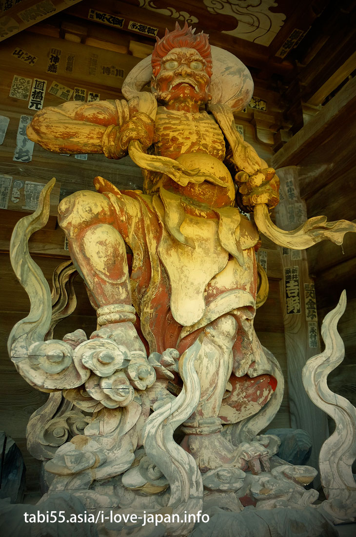 Built as a temple of the Korai people who moved to Japan 